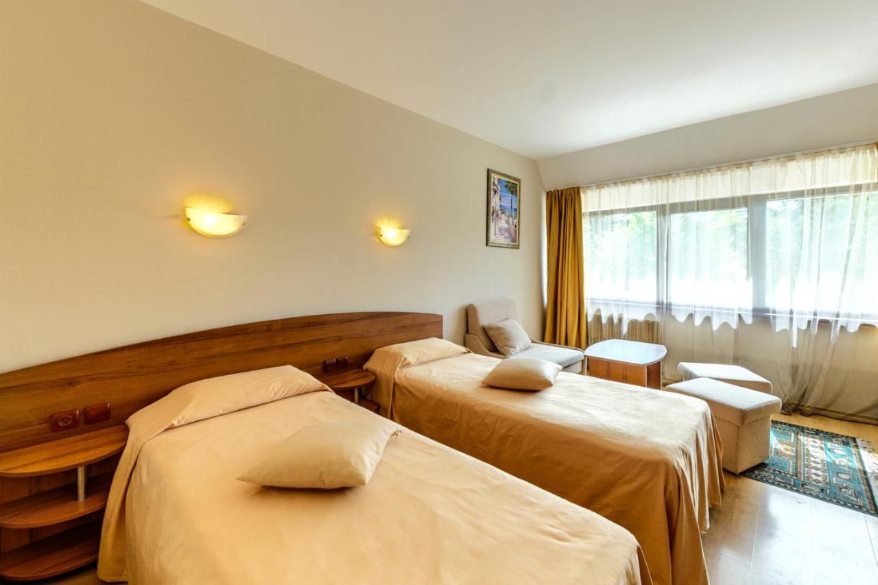 Moura & Villas Borovets Mountain Relax Spa Hotel Екстер'єр фото